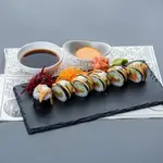 Fried Salmon Maki - 4 Pcs